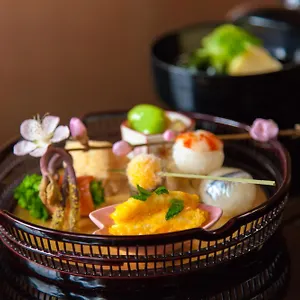 传统日式旅馆 纯和风料理旅馆kinoe, 京都